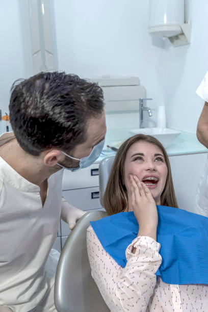 Best Cosmetic Emergency Dentistry in Lauderdale, MN